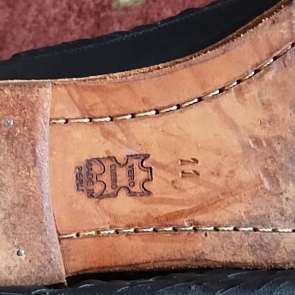 John Fluevog River Acre Black Leather Sandals 11 - Picture 12 of 13